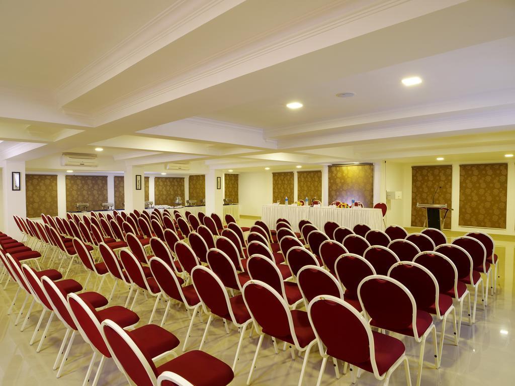 Iswarya Residency Hotell Kottayam Eksteriør bilde